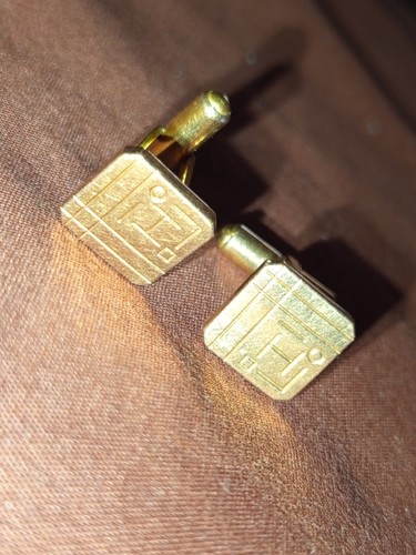 Boutons manchettes anciens - de,